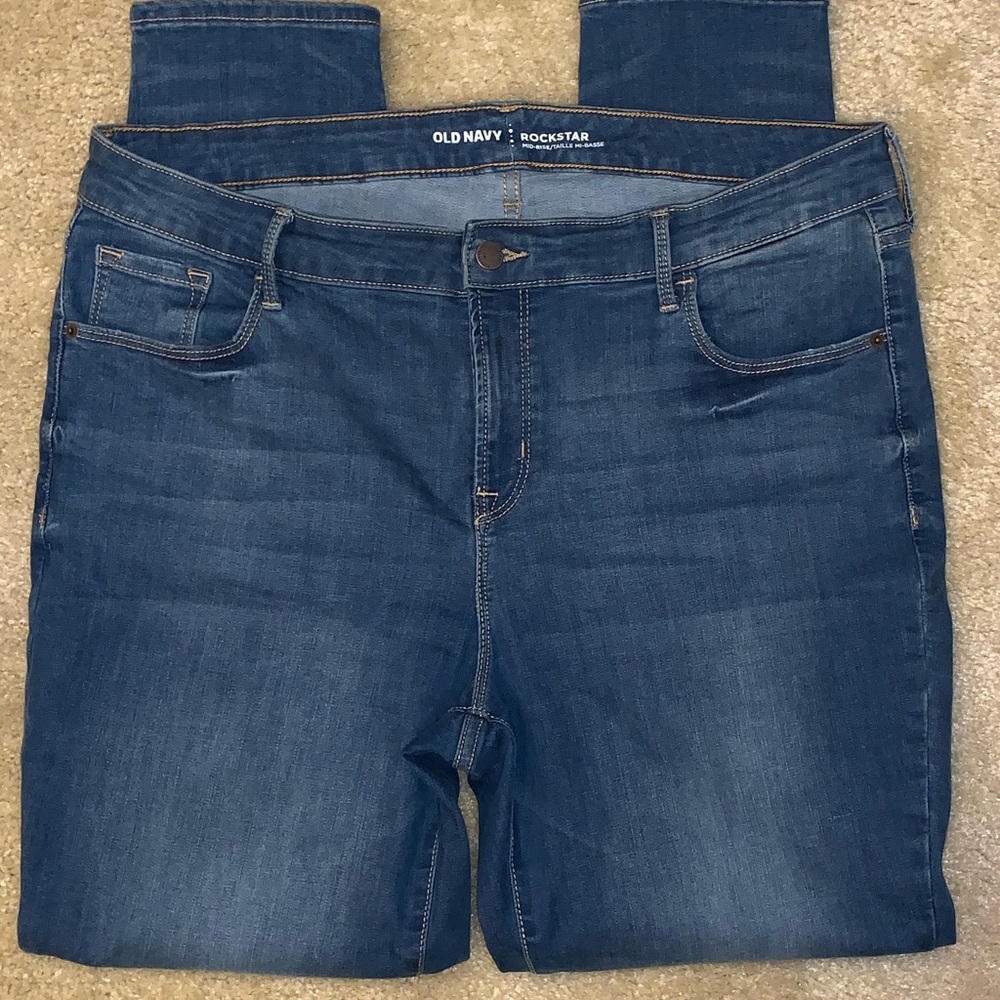 Old Navy Rock Star Skinny Leg Jeans